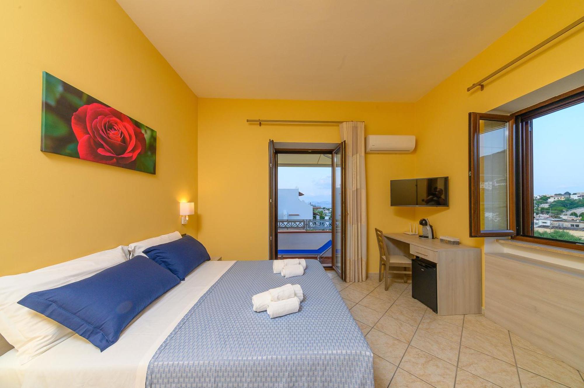La Rosa - Luxury B&B Ischia Exterior foto